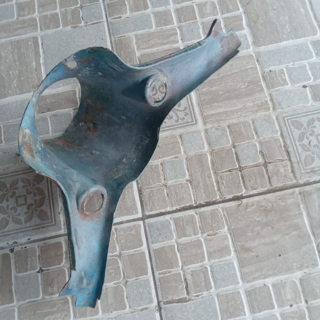 bathok cover kepala bawah hinda c70 ori