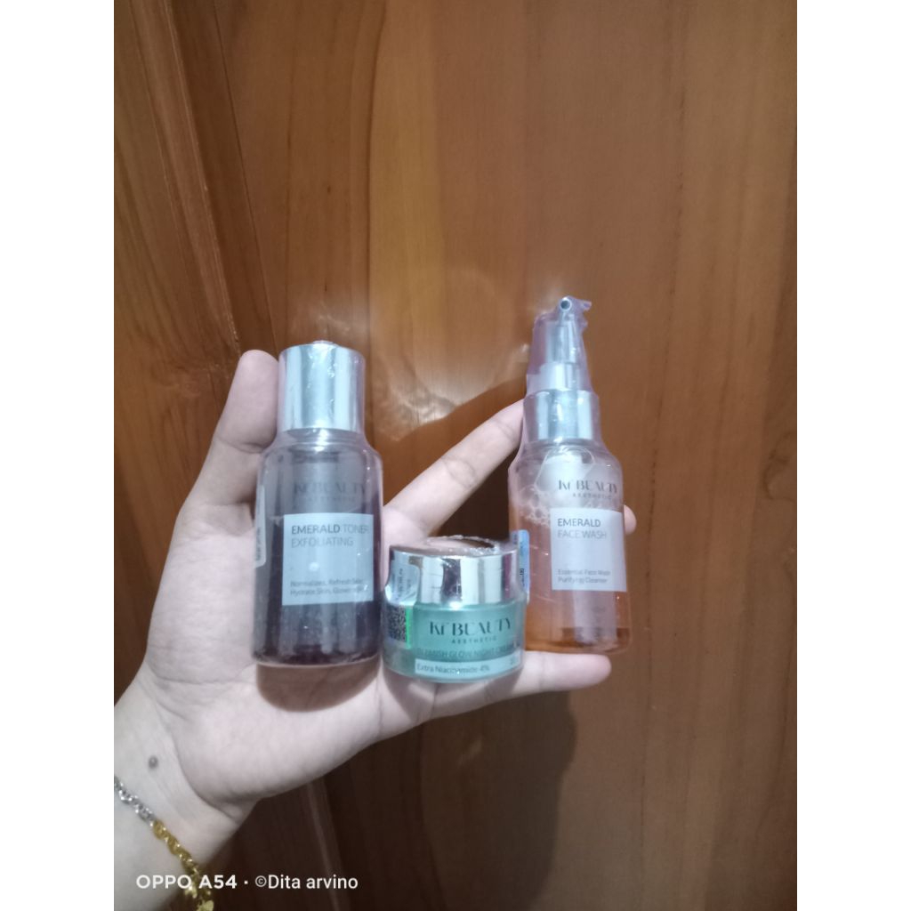 KF skin klinik thp1 isi 3 ( night+toner+facial wash+free dompet )