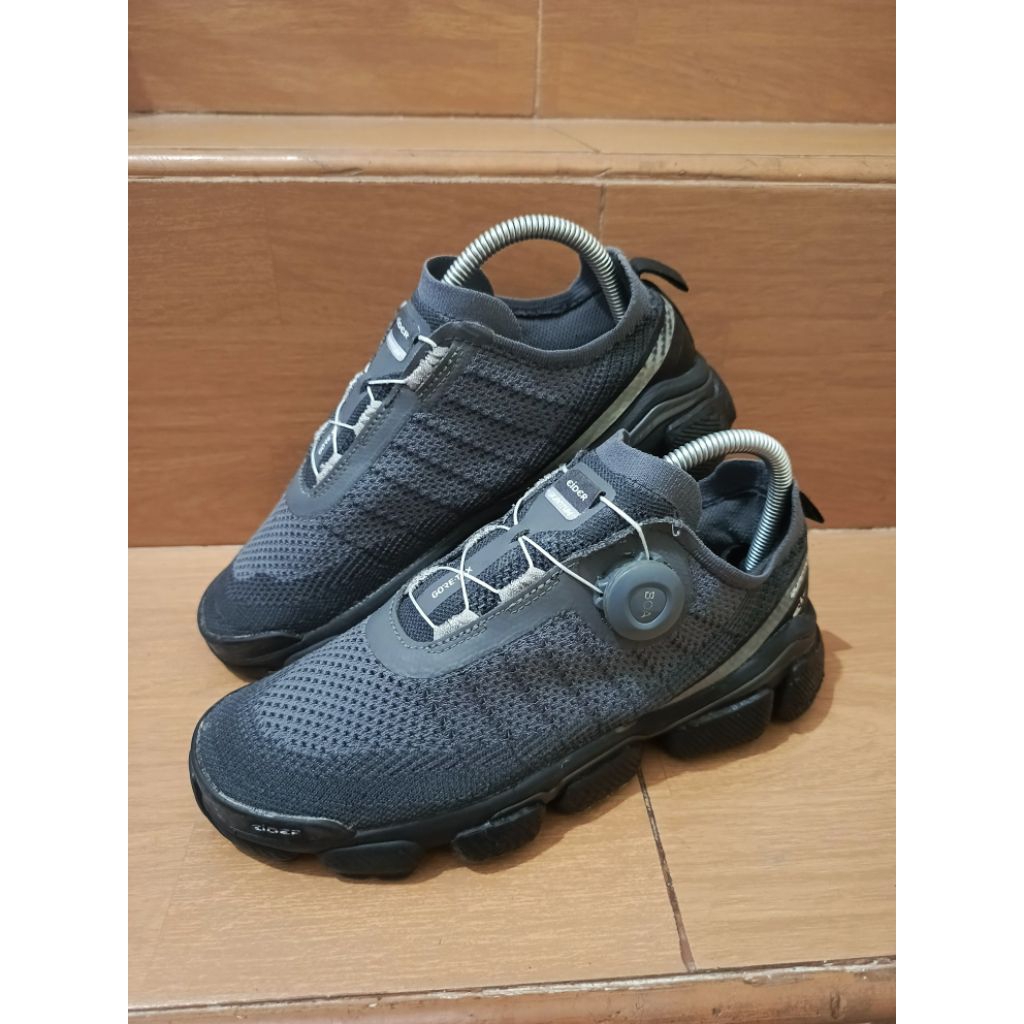 sepatu bekas outdoor eider quantum goretex size 39 24.5cm