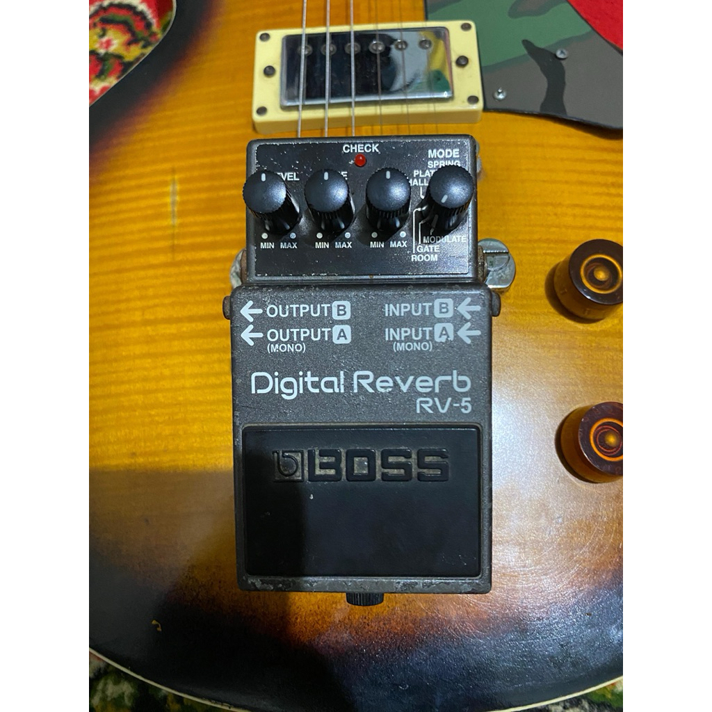 Boss Digital Reverb RV-5