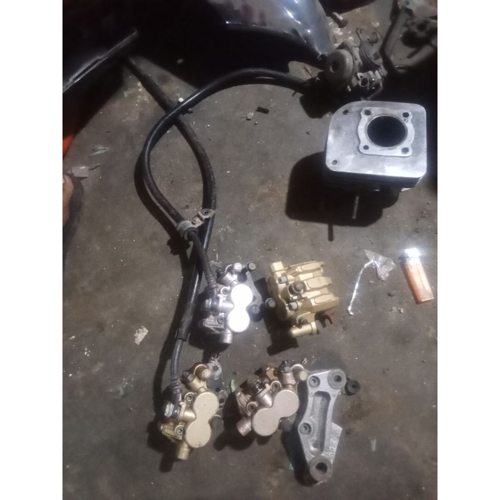 kaliper cakram depan dan belakang ninja r
