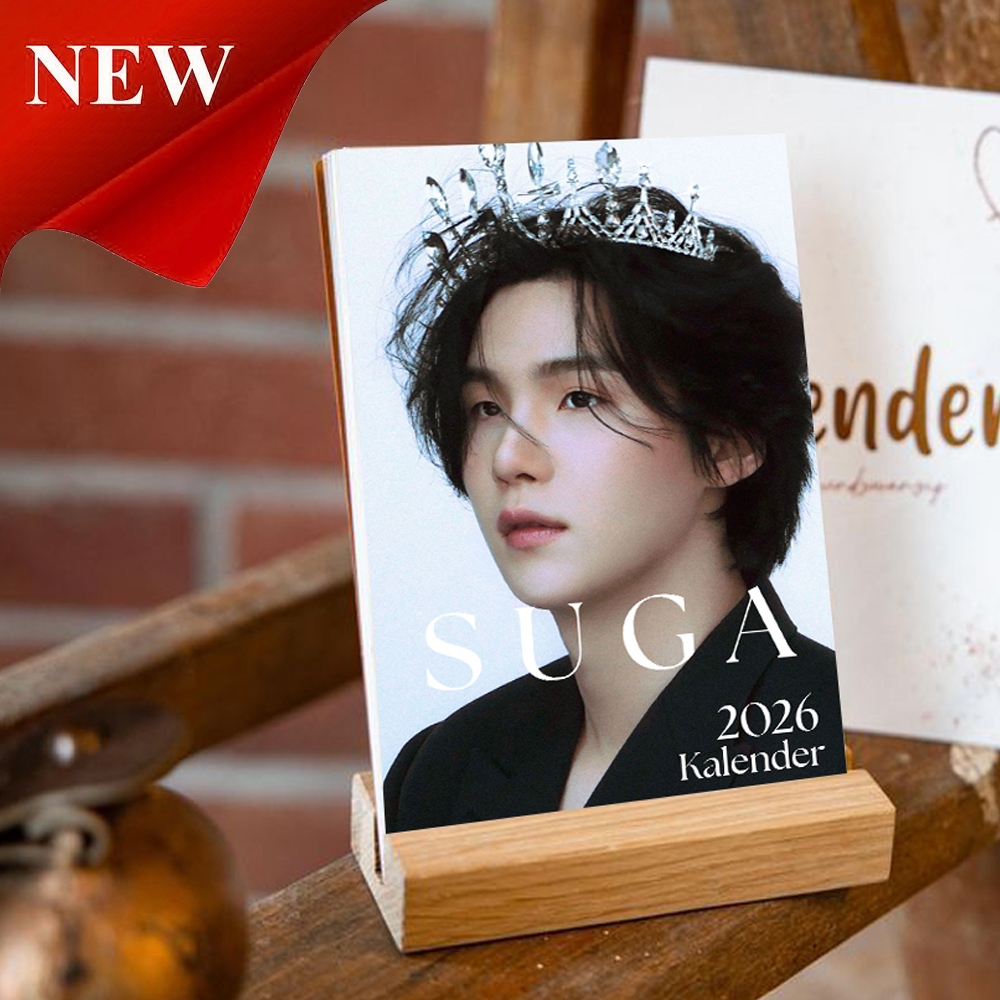 A&M Kalender Meja Duduk Stand Kayu Suga BTS 2026