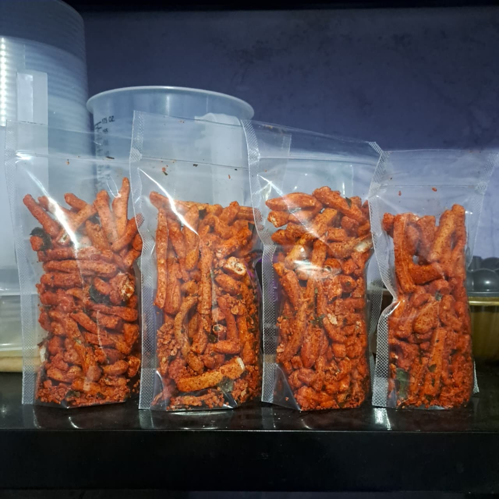 

Pedaskuy Basreng Stik Pedas 250g - Snack Camilan Pedas Gurih Daun Jeruk