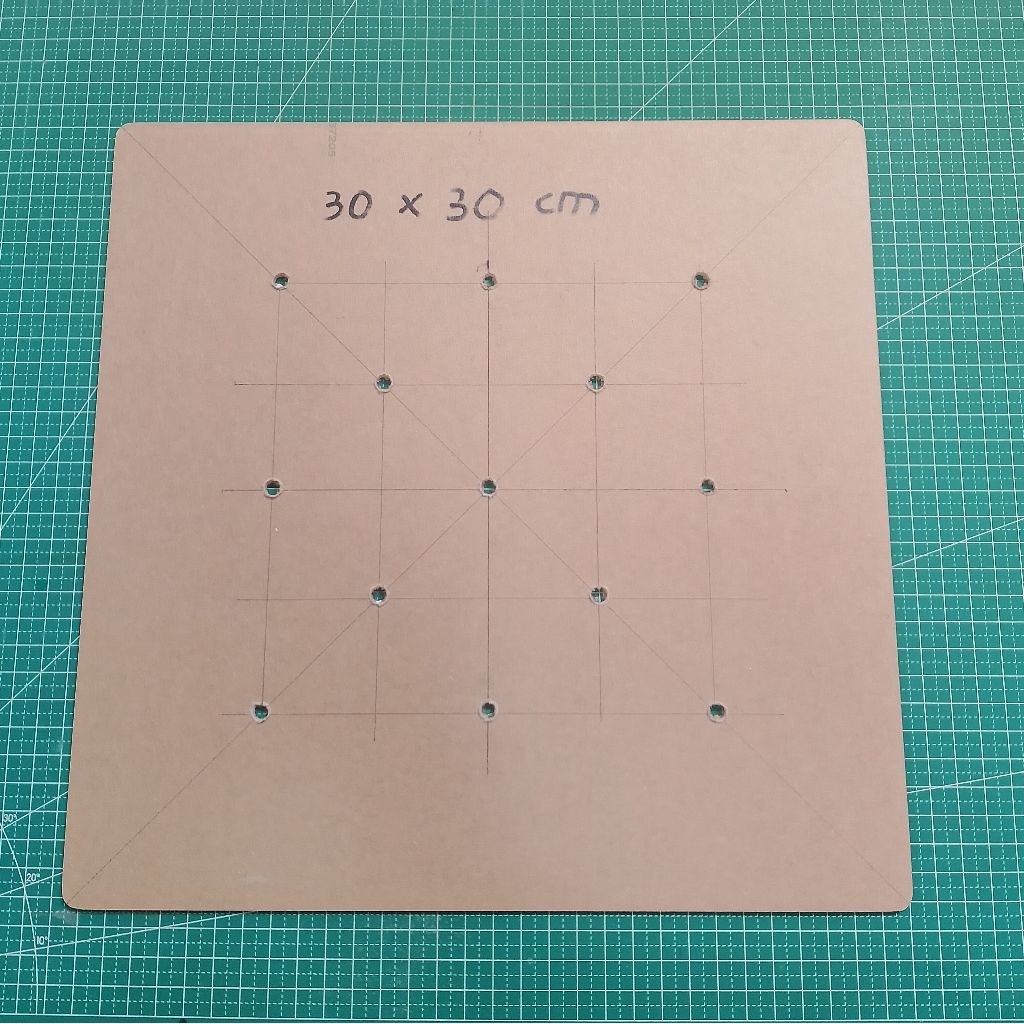 Lembaran  Akrilik Bening ketebalan 2mm untuk Penutup Aquarium  dengan lubang udara