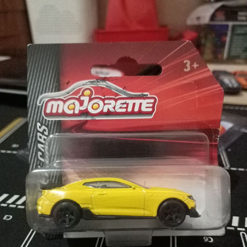 Chevrolet Camaro kuning - Lamborghini Aventador Orange majorette| HW Lamborghini Aventador sesto Ele