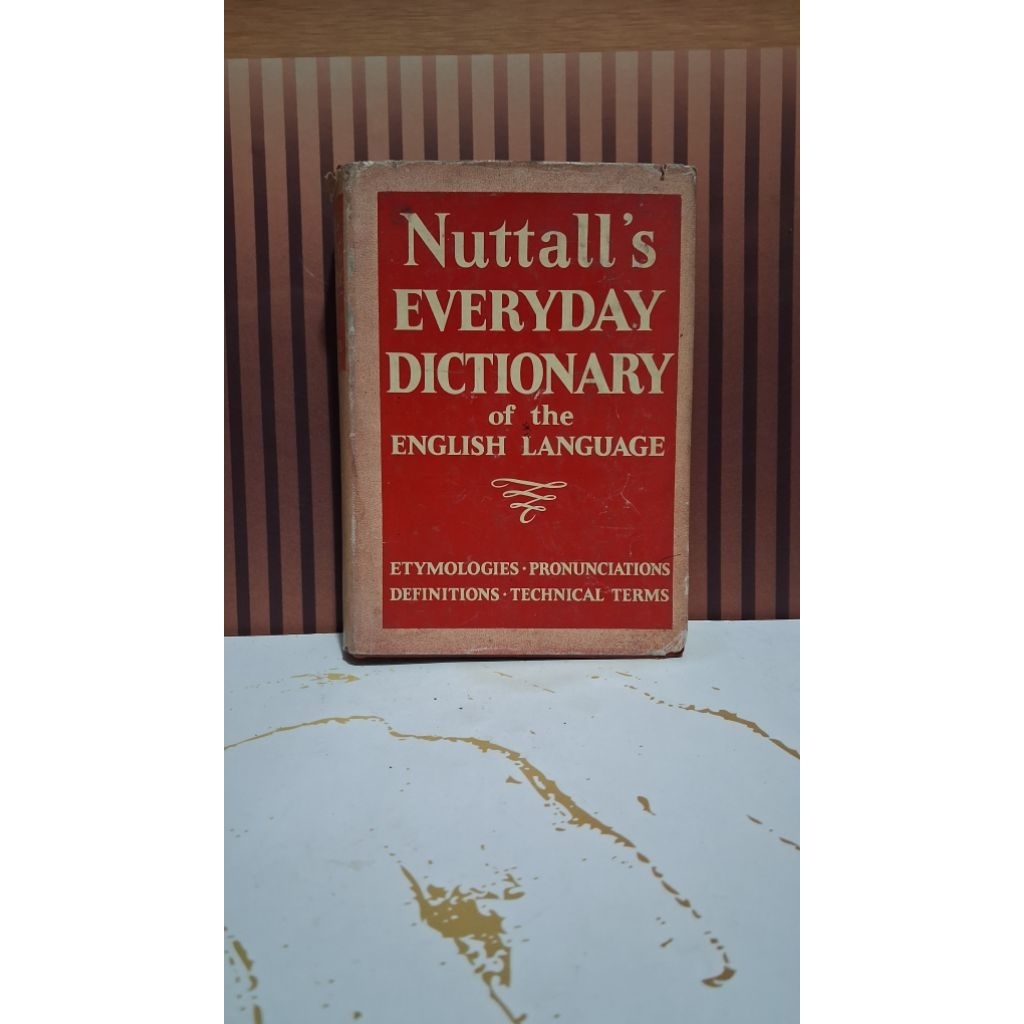 Nuttall's Everyday Dictionary of the English Language - Frederick Warne & CO. LTD.