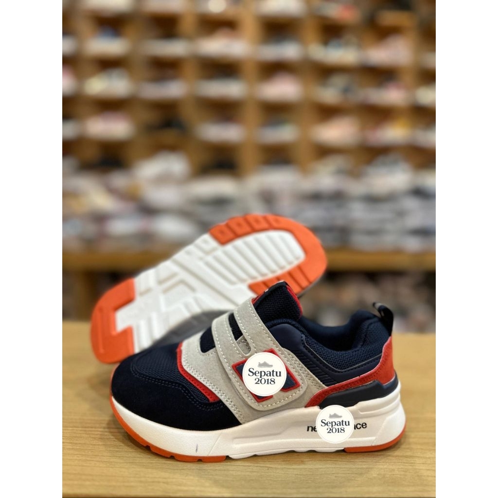 SEPATU ANAK LAKI-LAKI PEREMPUAN NB 997H PREMIUM ABU NAVY MERAH