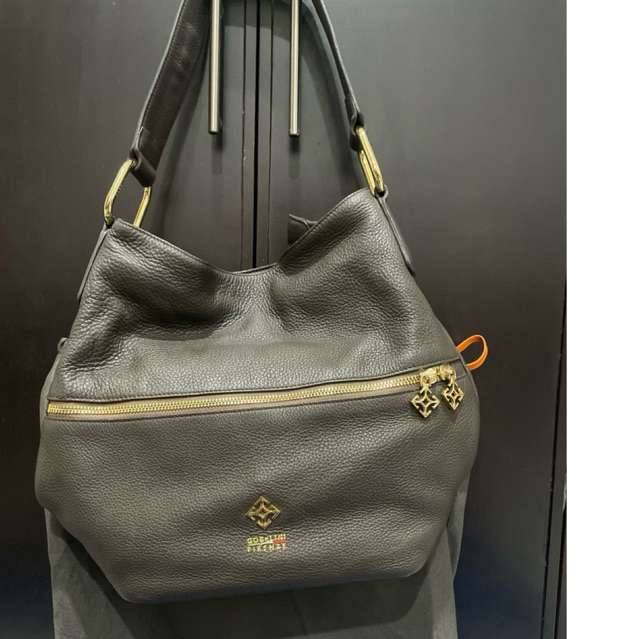 Tas kulit brand Gobelini