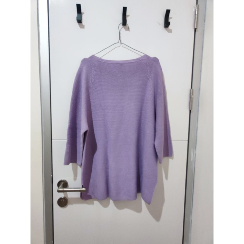 Baju Rajut UNIQLO (original) Lilac Ungu Muda Preloved cek other brand Buttonscarves
