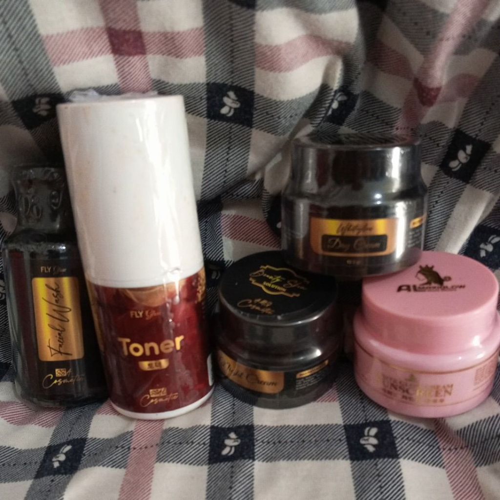 Paket kecantikan wajah whitening Al maxi glow 5 in 1