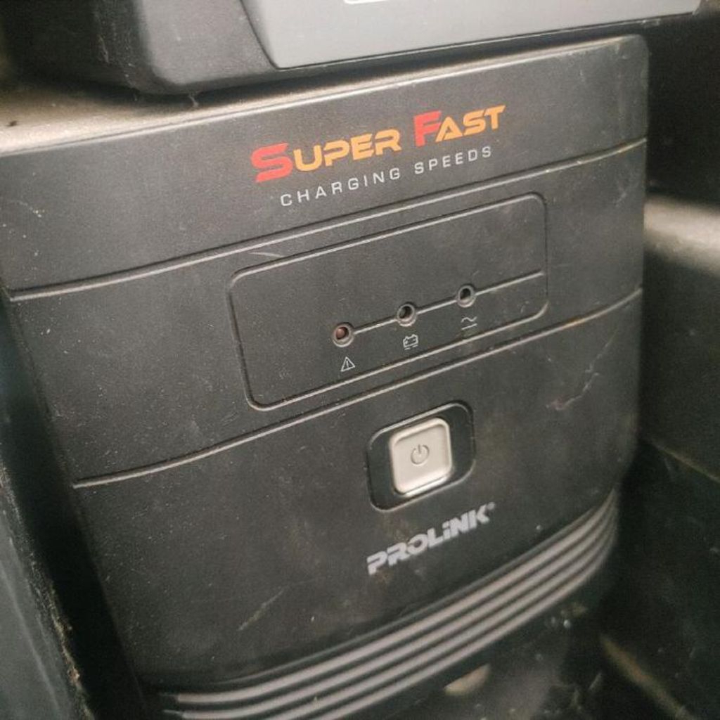 UPS Prolink 1200va 600w tanpa baterai