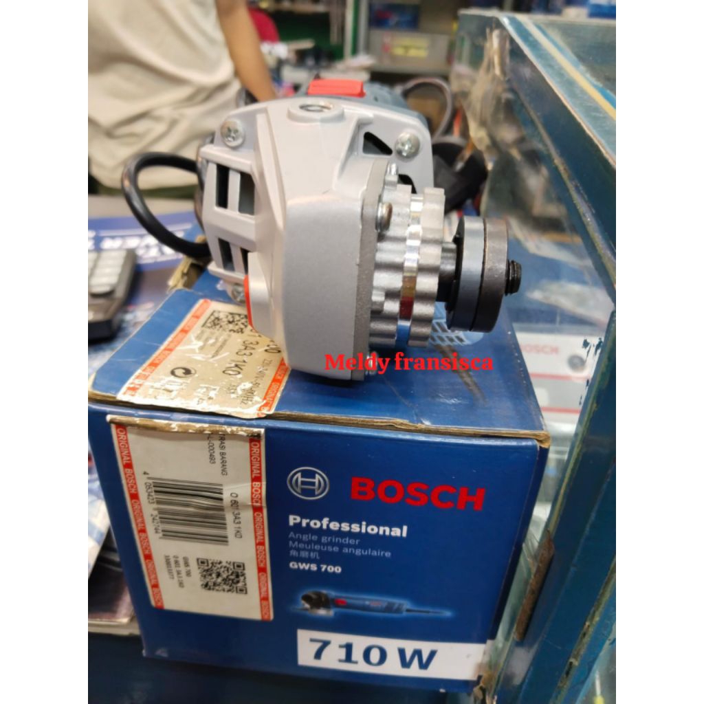 ￼BOSCH GWS 700 Mesin Gerinda Listrik / ￼ Mesin Gerinda BOSCH Tangan 4 Inch Bosch GWS 700