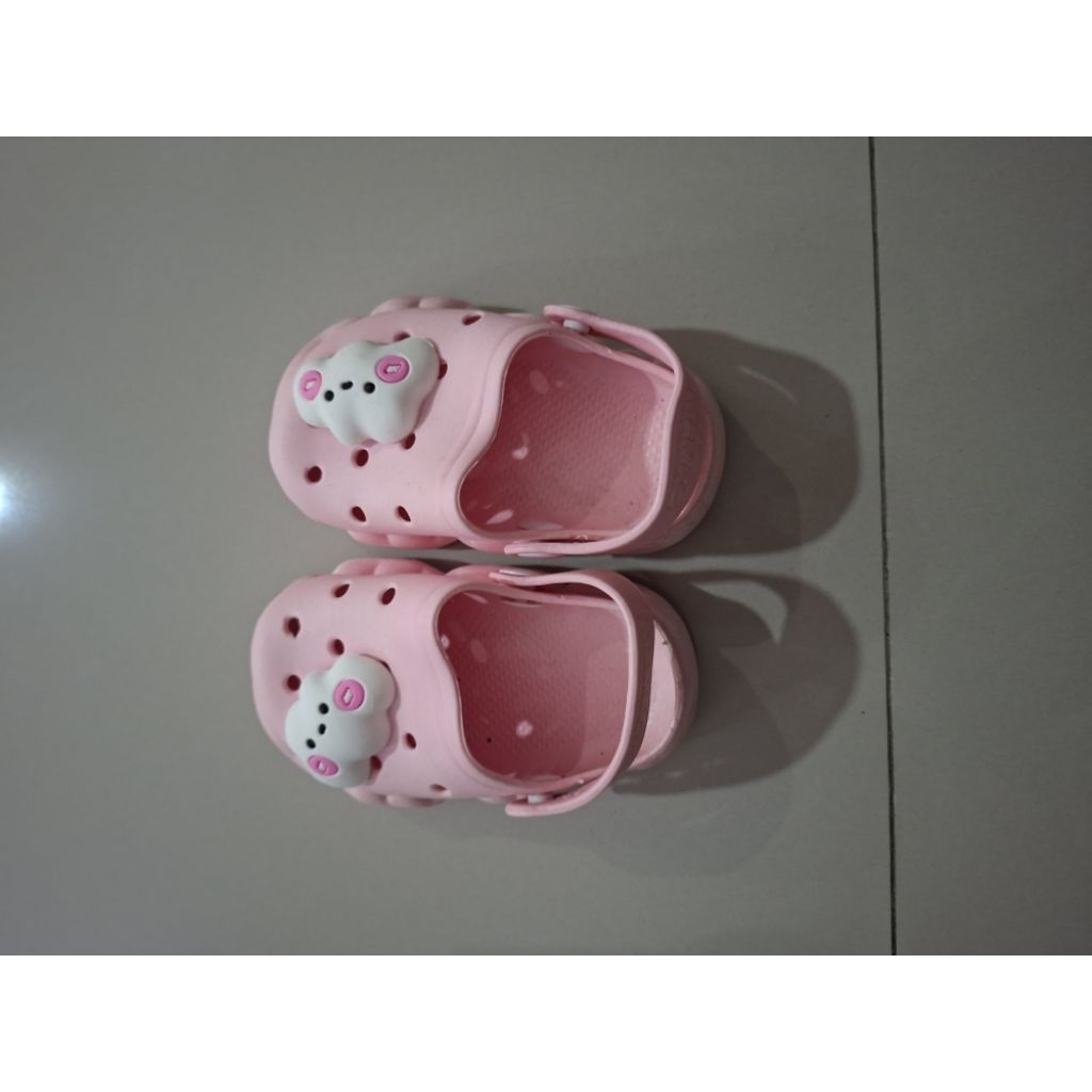 Preloved sandal batita pink cloud