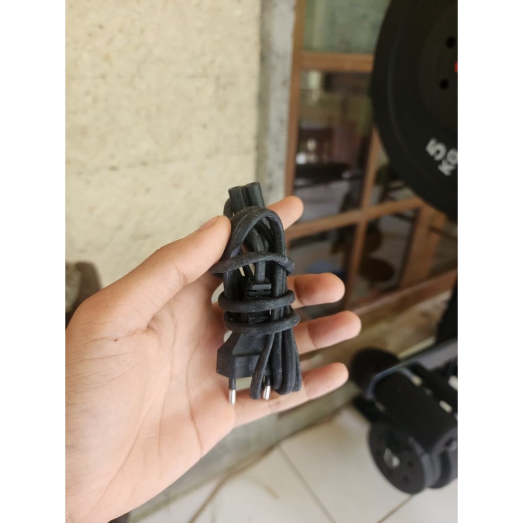 Aneka Kabel Elektronik Bekas (Power Cord, USB, AV)