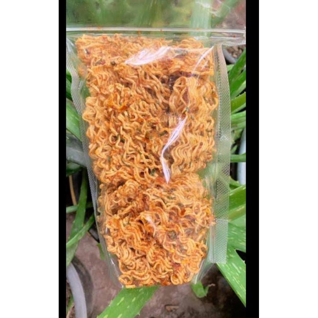 mie kering pedas asin daun jeruk