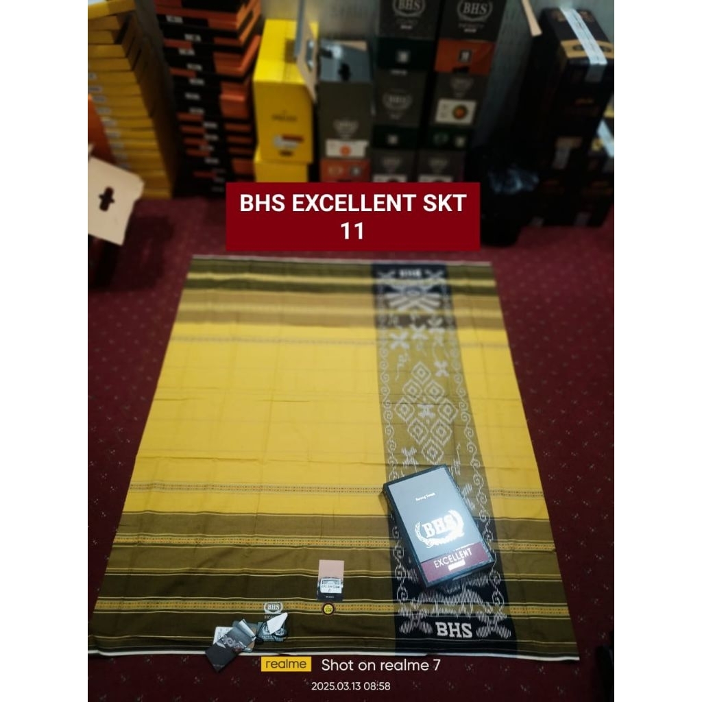 Sarung Tenun BHS EXCELLENT Silver SKT kualitas Premium bahan full mesres