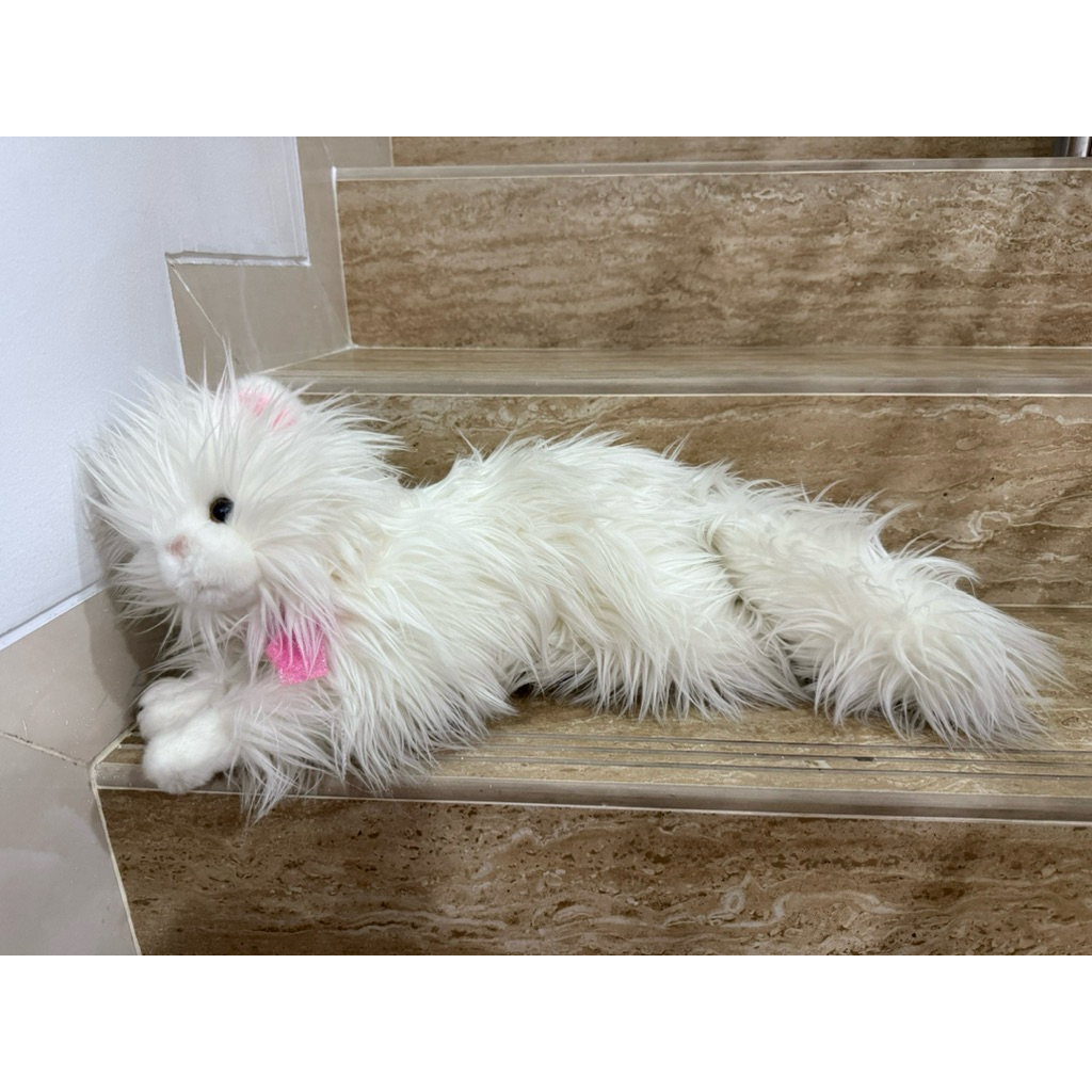 boneka kucing istana boneka
