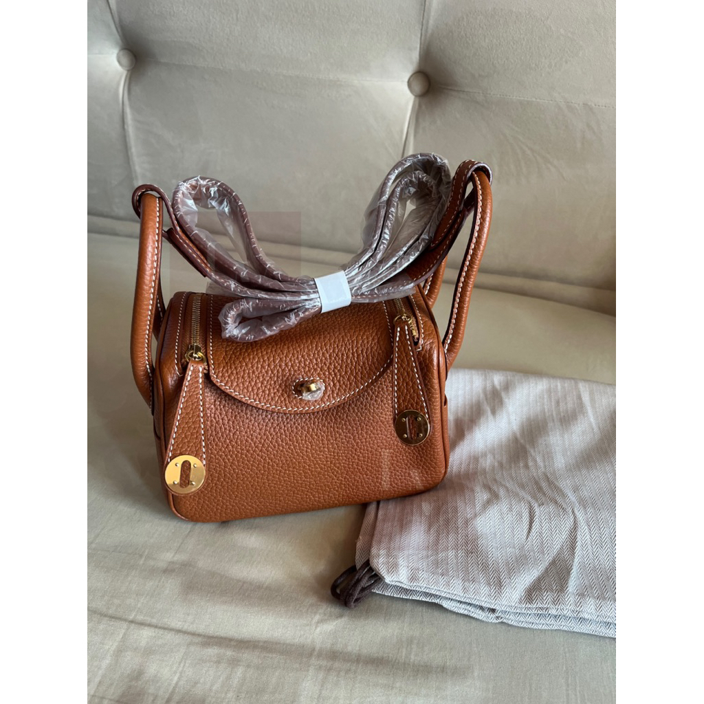 NEW H*rm*s Mini Lindy L19 Gold GHW