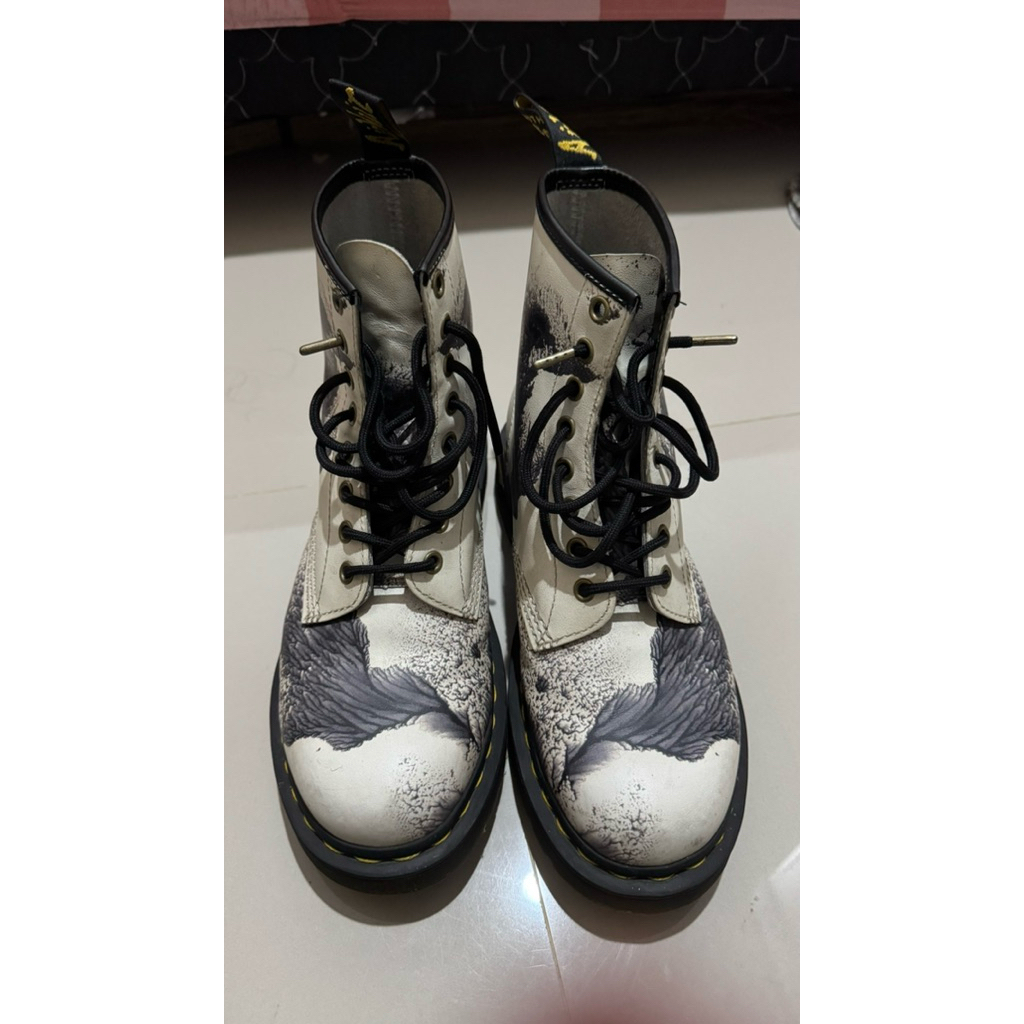 Sepatu Docmart 1460 x tate