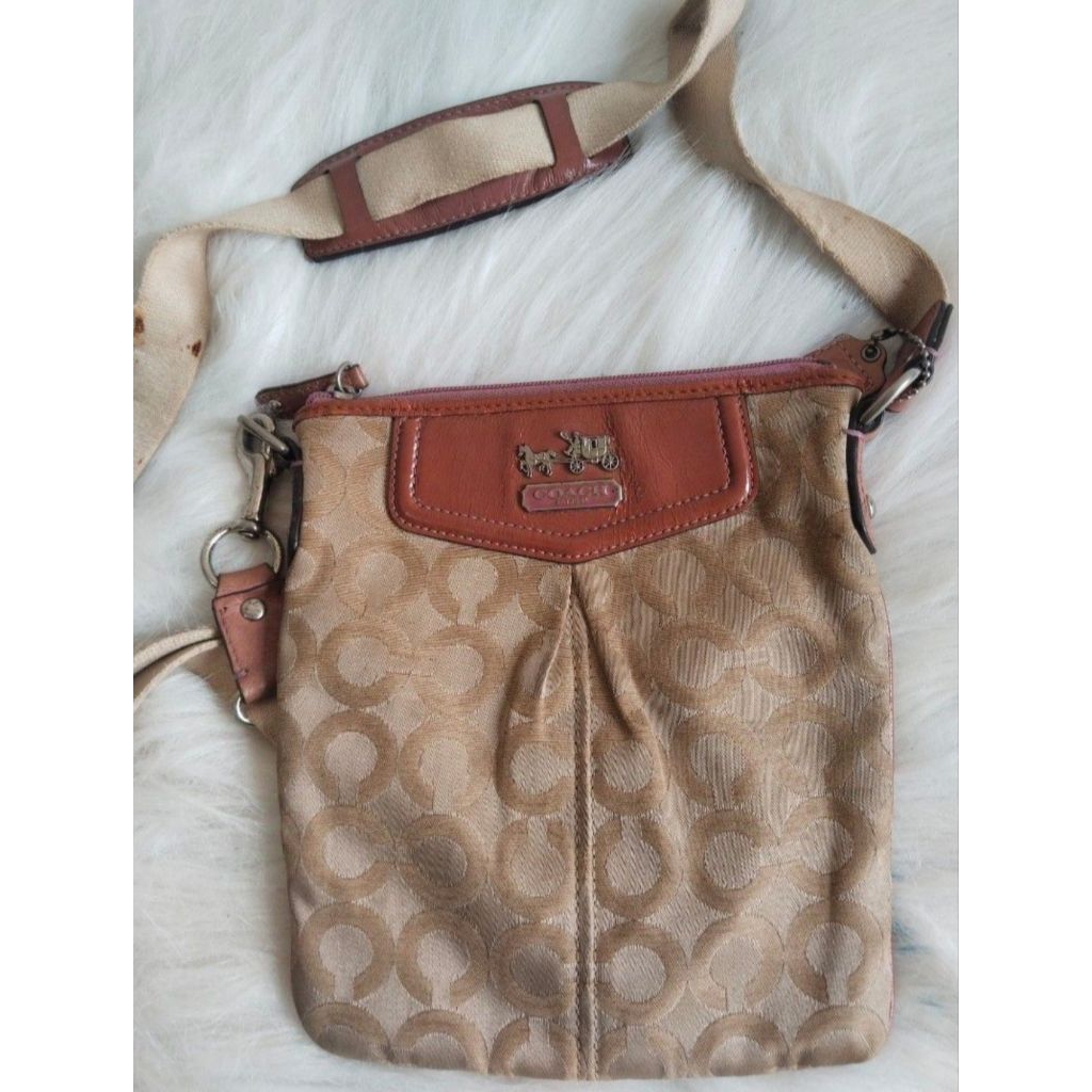 Preloved tas wanita sling COC