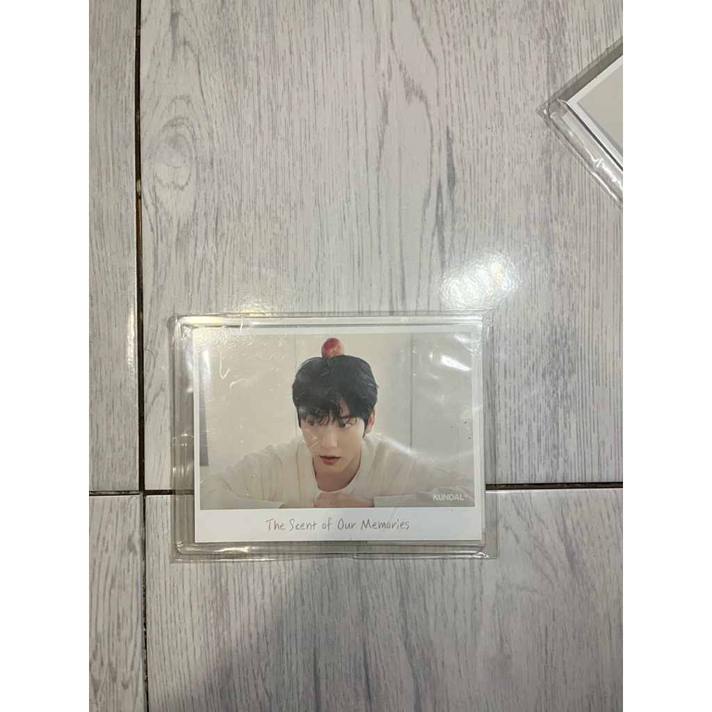 Postcard benefit kundal txt sealed ot5