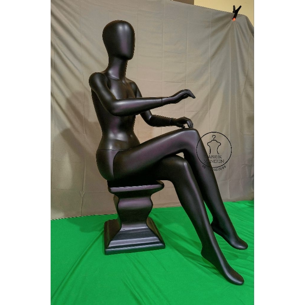 manekin full body/fullbody wanita/ manekin full body duduk/manekin duduk/manekin fiber duduk/patung 