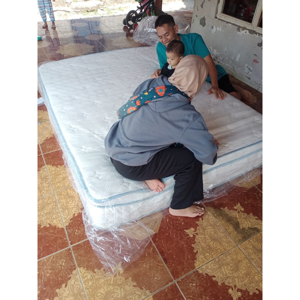 kasur springbed/ in the box
