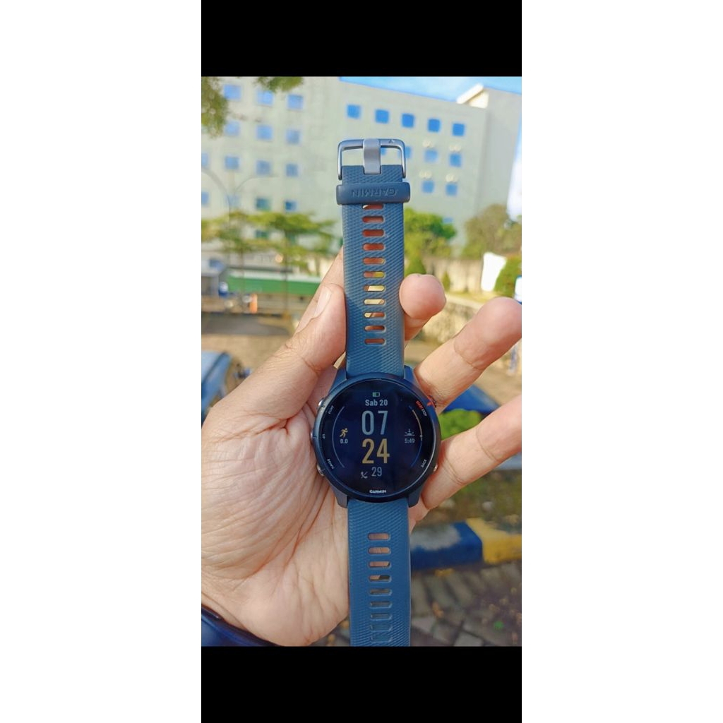 Garmin Forerunner 255 bekas / second