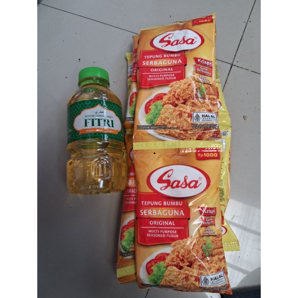

Paket 1 botol minyak goreng fitri 200ml + 1 renteng gepung sasa serbaguna 32 gram