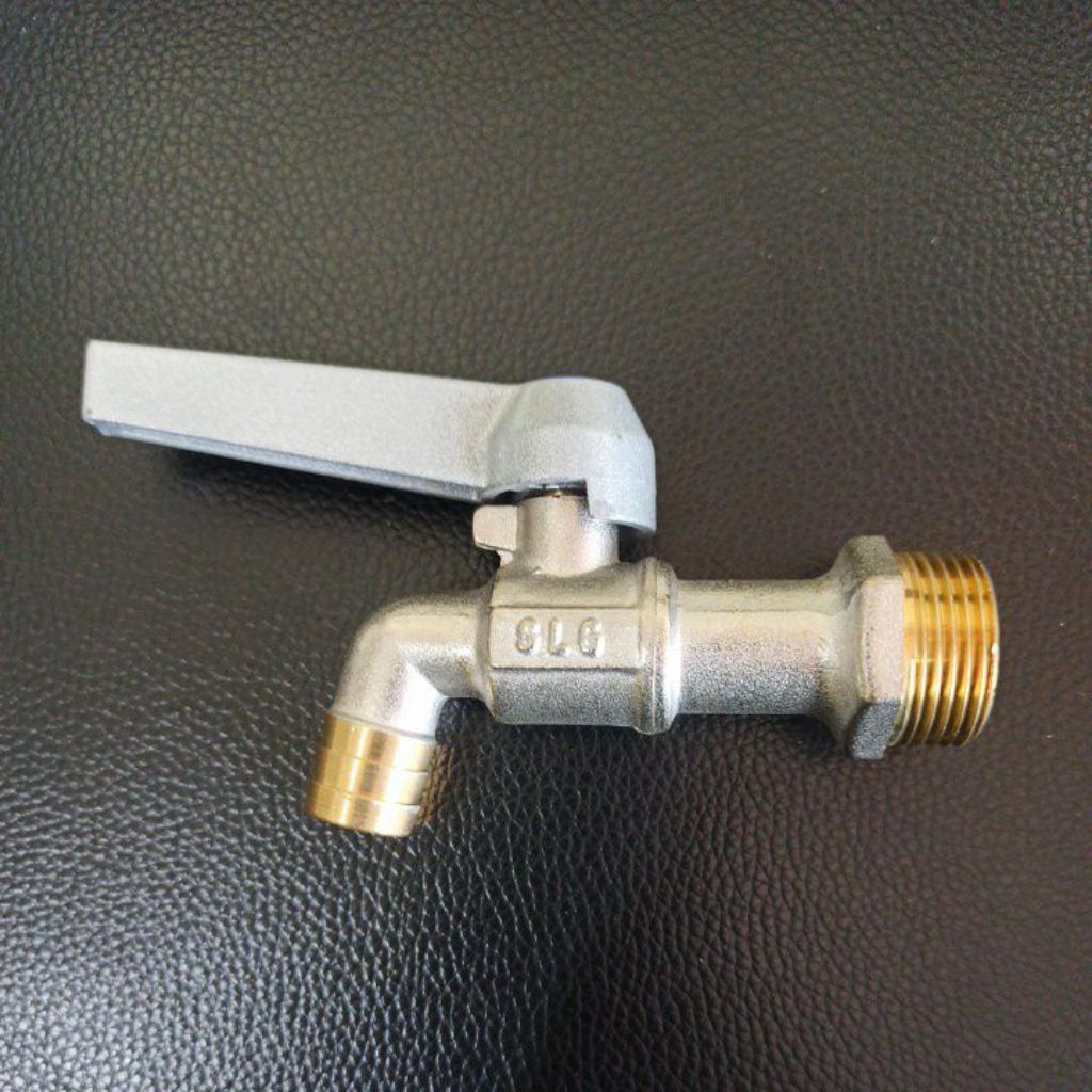 Kran Tembok Keran Engkol Lurus Kuningan 3/4” Soligen A-08