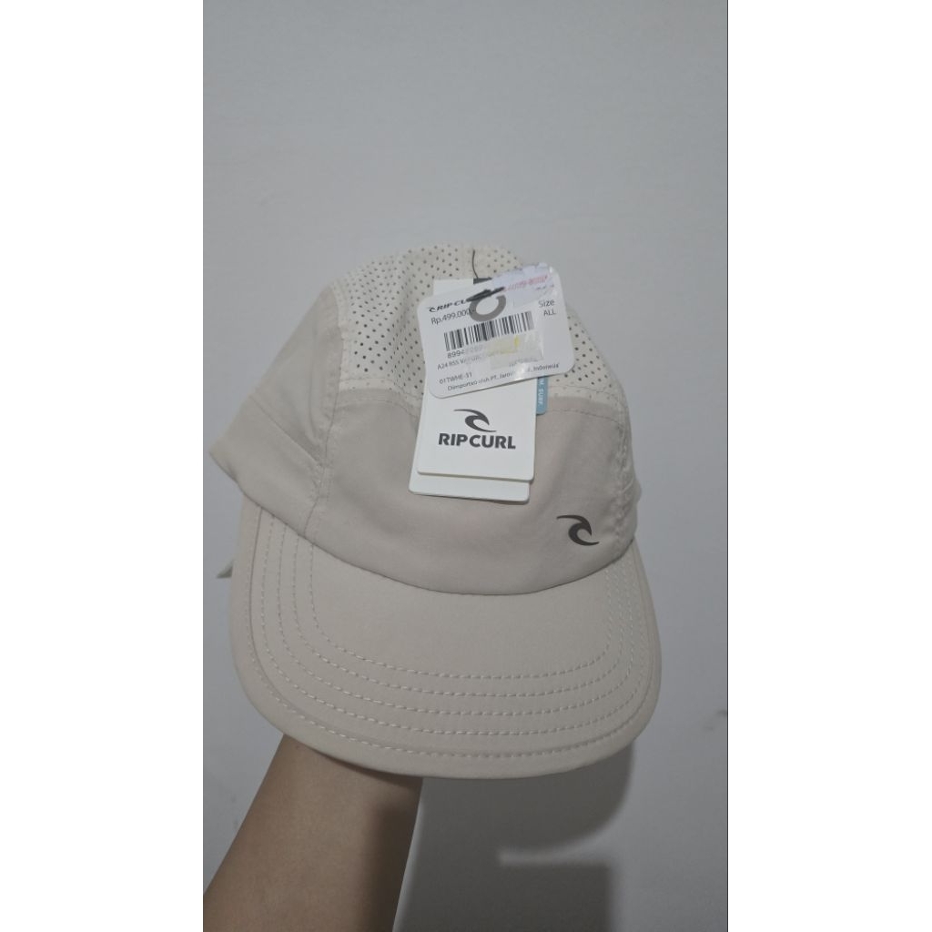 topi ripcurl