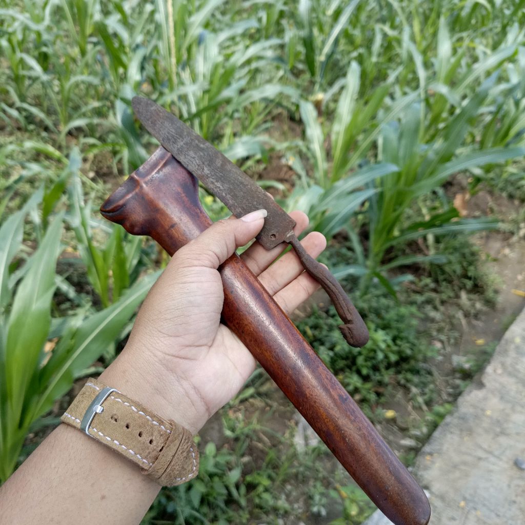 keris cundrik sepuh nyai bendolegi