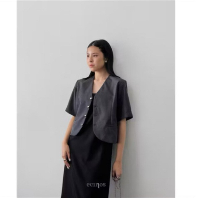 PRELOVED ECINOS SPRING TOP IN CHARCOAL L-XL