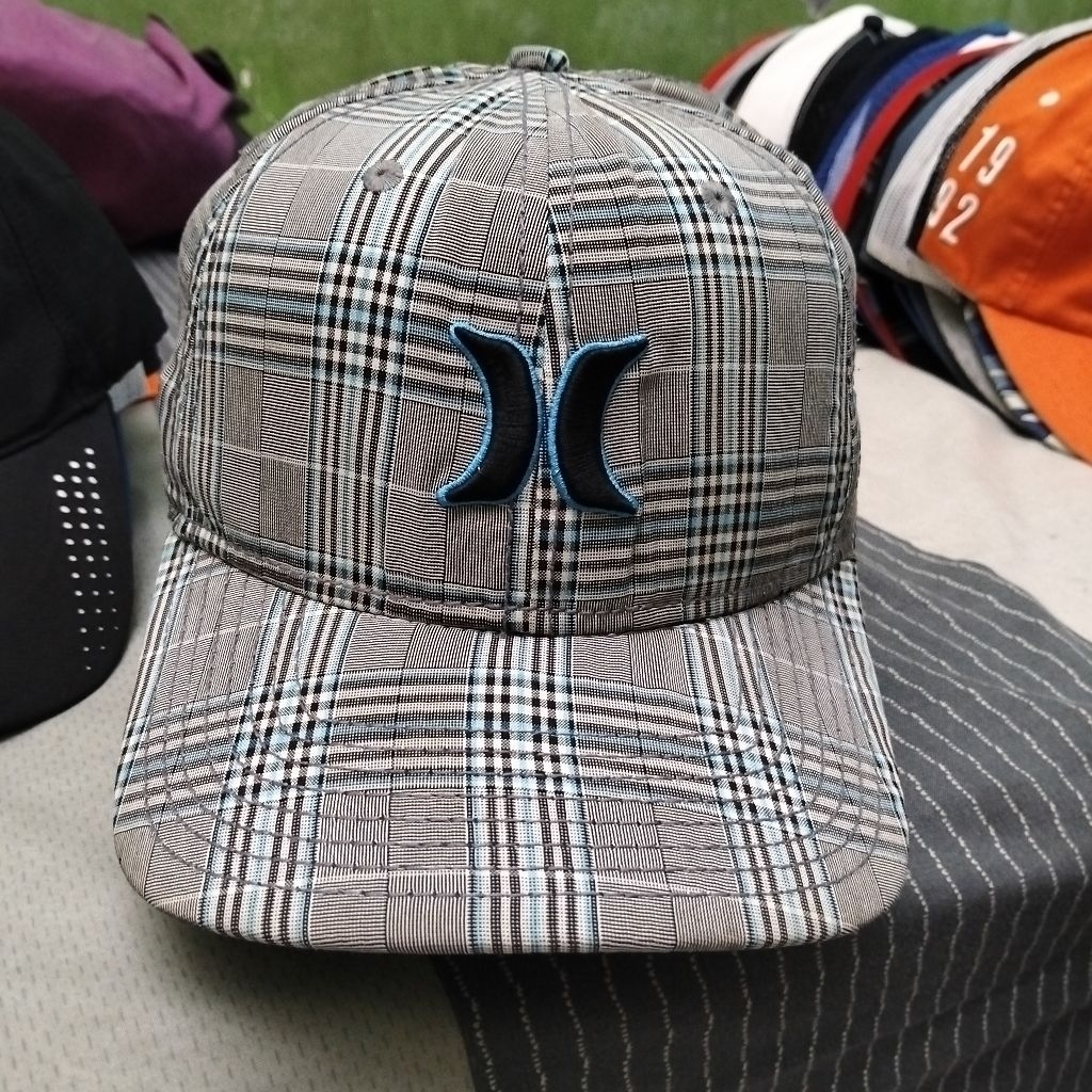 topi caps n3w era hurl3y