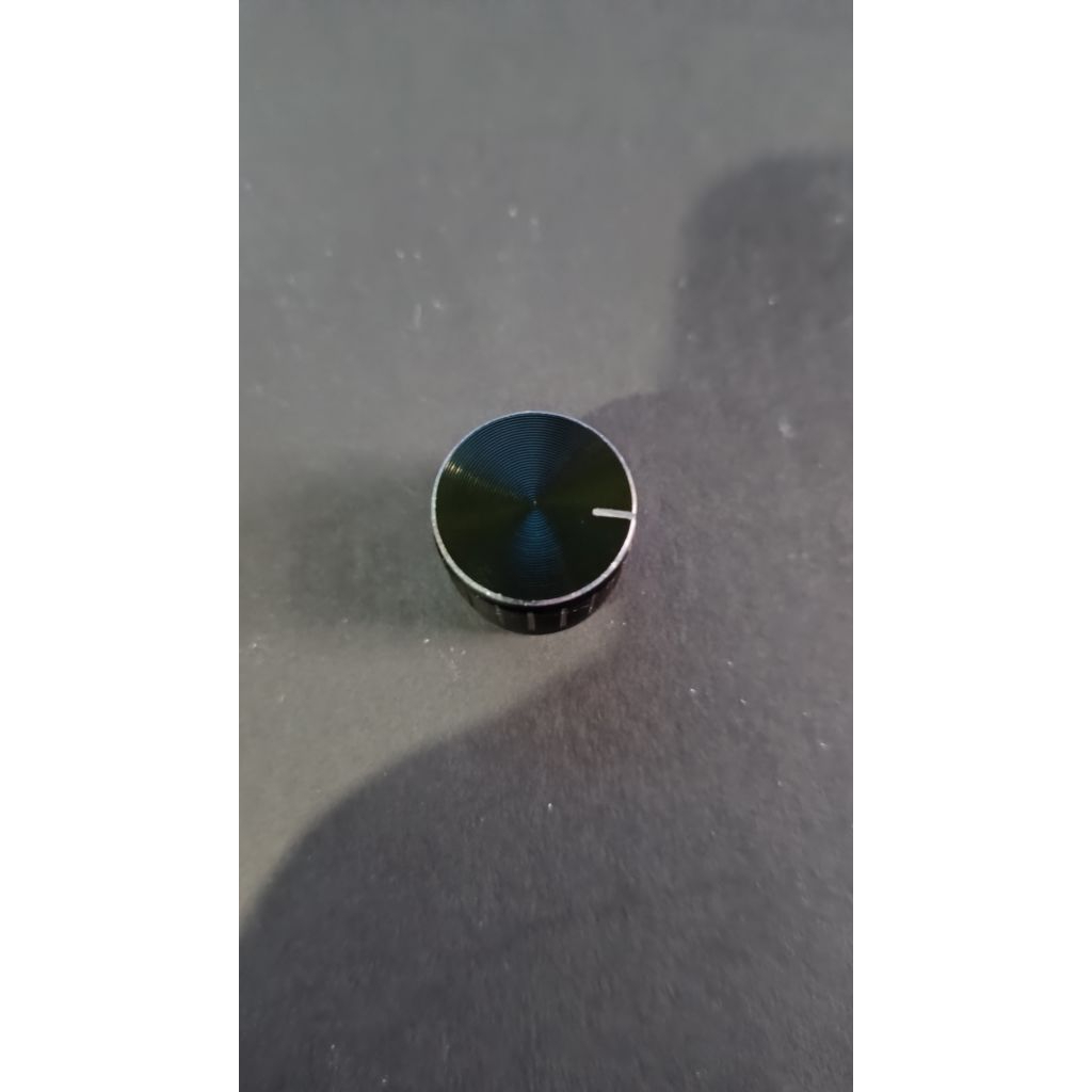 Knop Potensio Besi 2CM Variasi Bok Ampli