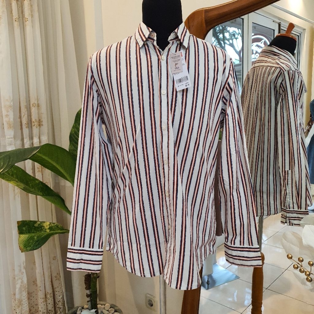 Kemeja Pria Boss Original