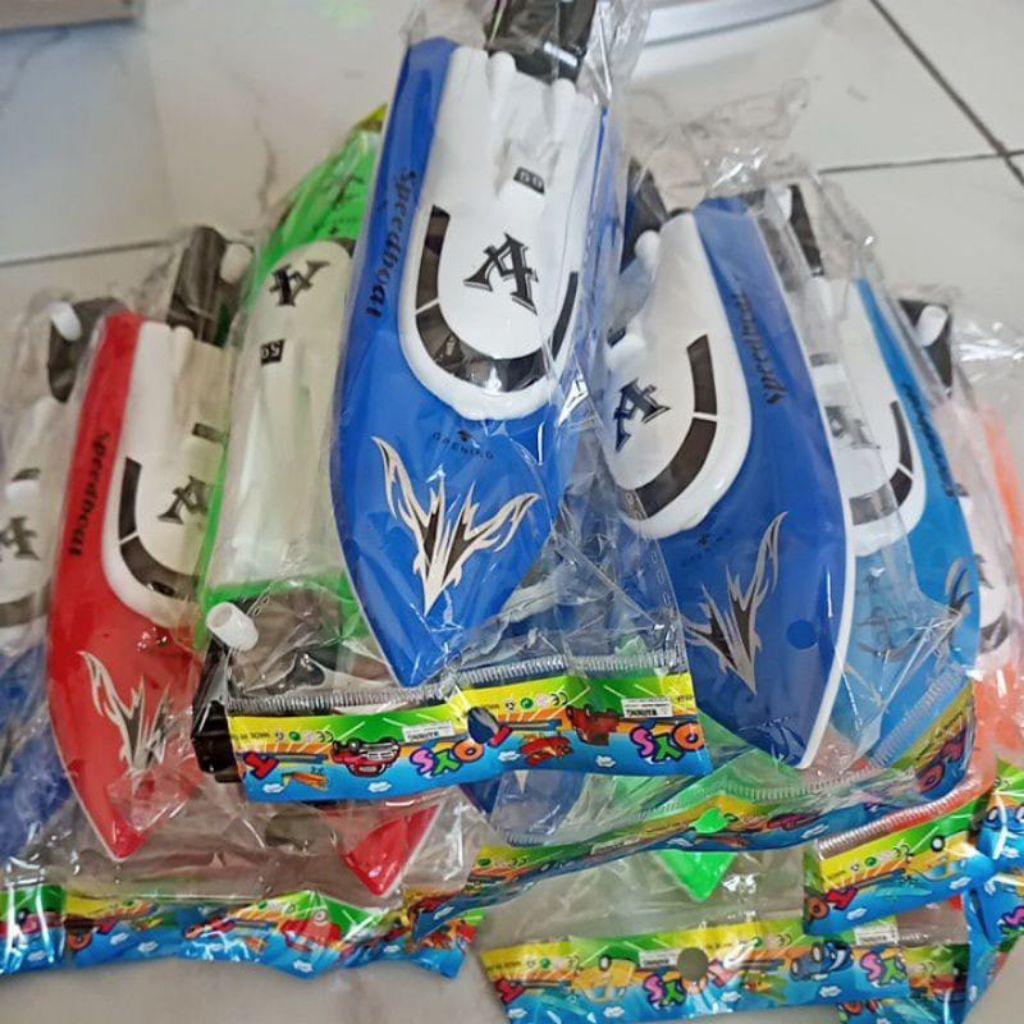 MAMAN ANAK KAPAL LAUT KUNCI TERMURAH /MAIMAN ANAK SPESDBOAT PLASTIK MENGAMBANG DIAIR
