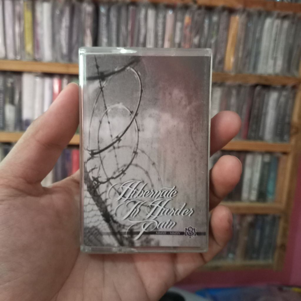 Kaset SERIGALA MALAM - Hibernate In Harder Pain