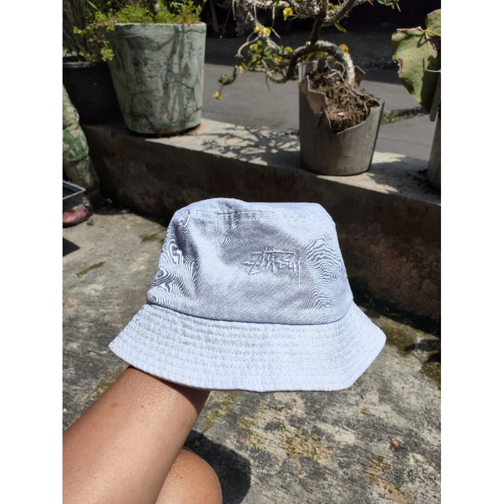 bucket stussy