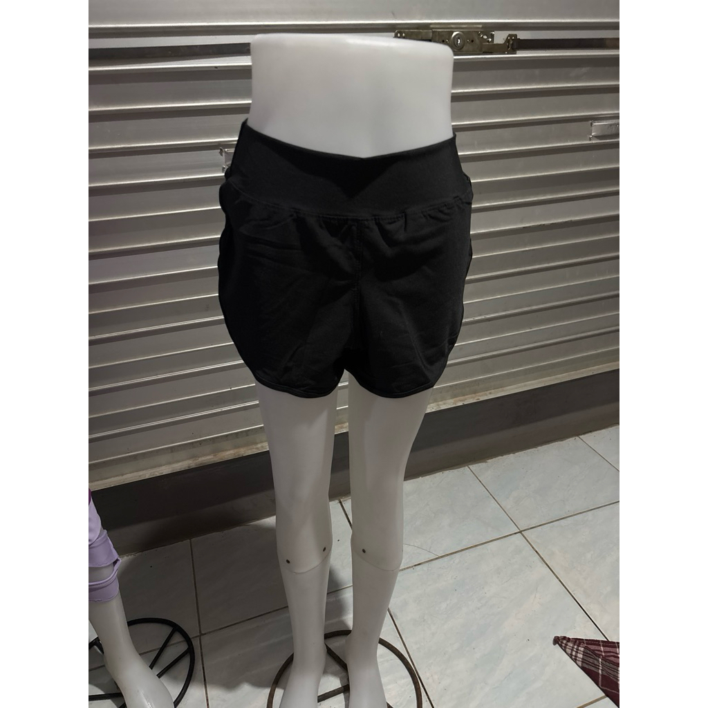 celana  pendek senam aerobik zumba gym yoga