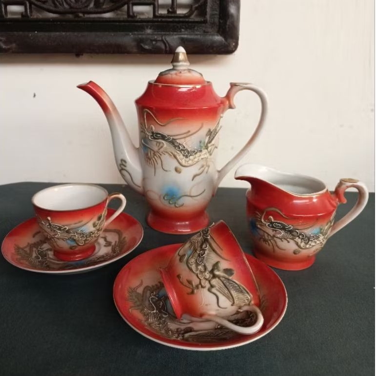 Mini tea set Satsuma antik motif naga timbul