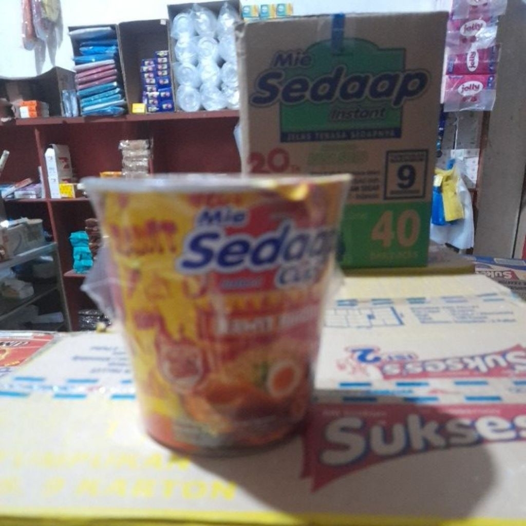 SEDAP CUP RAWIT BINGIT RASA AYAM JERIT