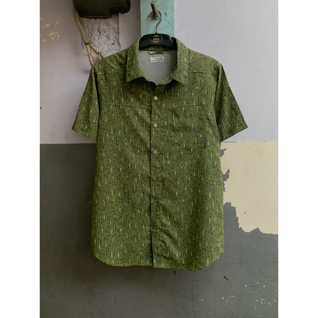 kemeja pria lengan pendek columbia preloved