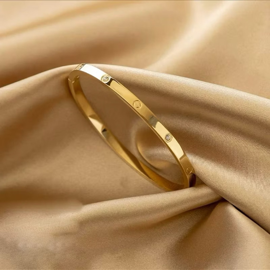 Gelang Nagita Slavina Titanium Gelang Bangle Wanita Titanium Nagita Anti Karat