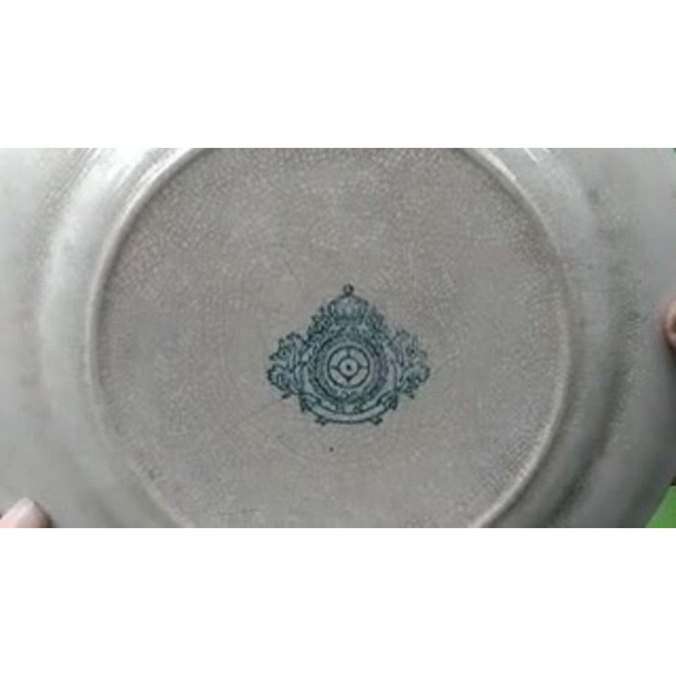 Piring Antik Kuno Retak Seribu