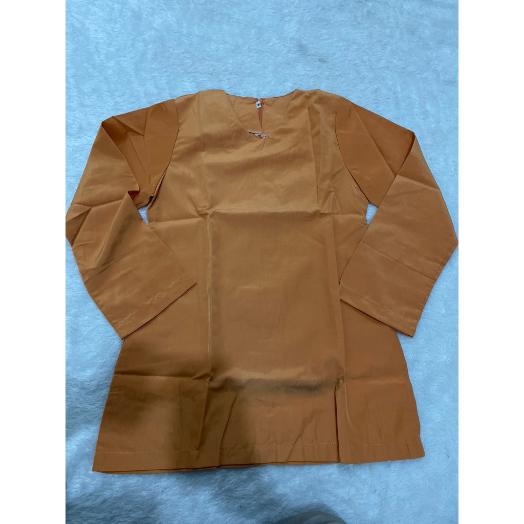 (Obral 762) Baju kurung pramuka SMP/SMA bahan licin ada sedikit noda
