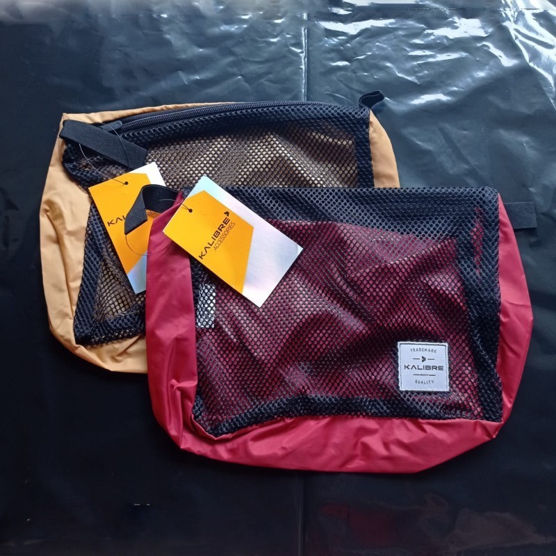 Tas Travel Kalibre Packing Square 931104999 / 931104 Travel pouch - Merah