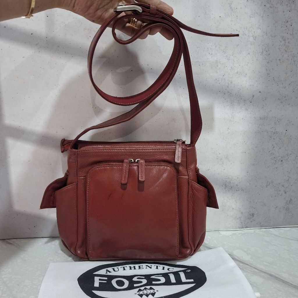 Tas Preloved Dompet Sling Purse Ocil Fos sil Jadul