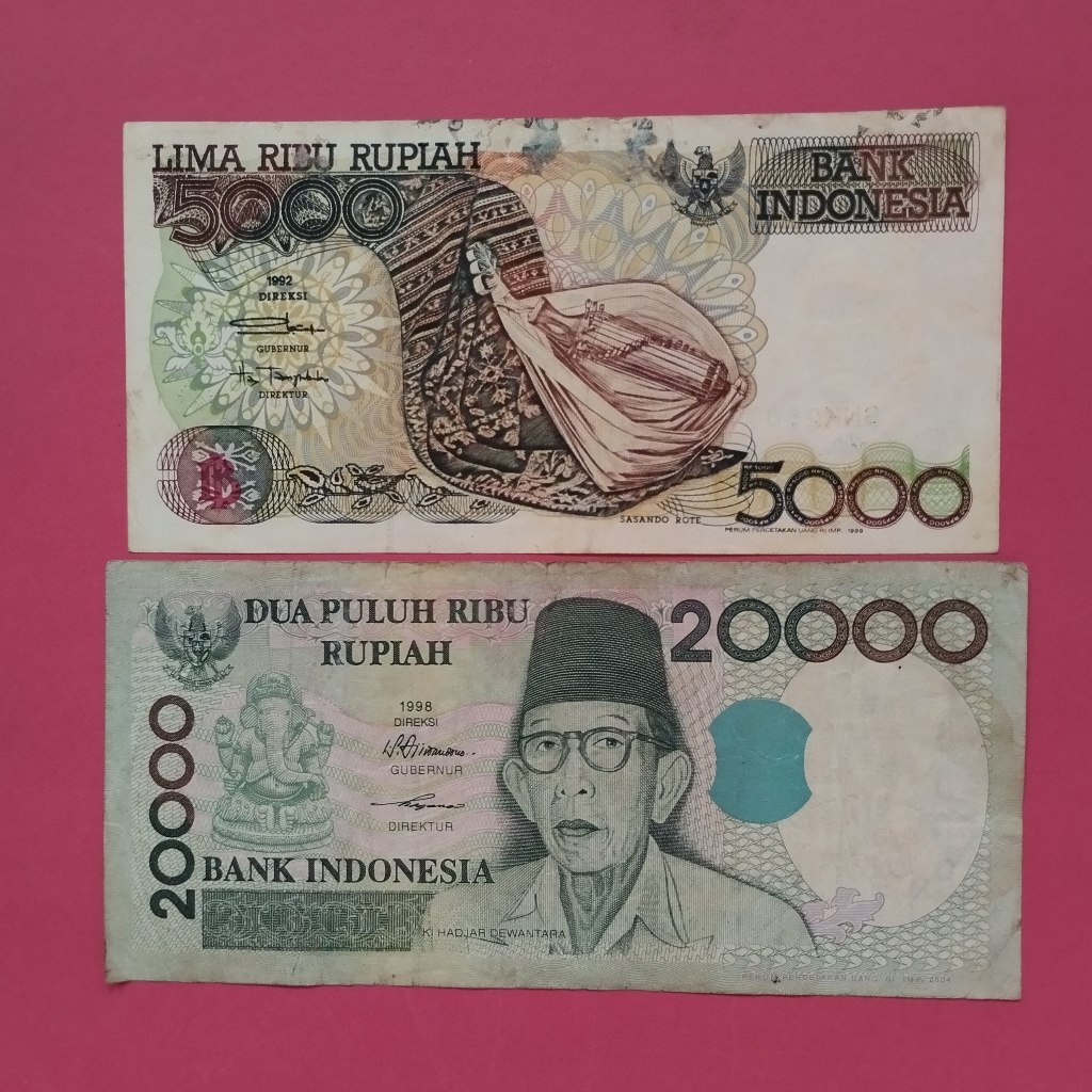 Uang Kuno Kertas Rp 5000 Dan Rp 20000 UK 028