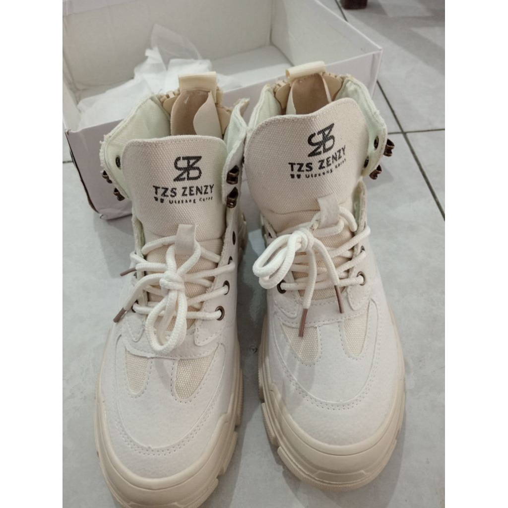 Sepatu Gunung Wanita Korea TZS ZENZY